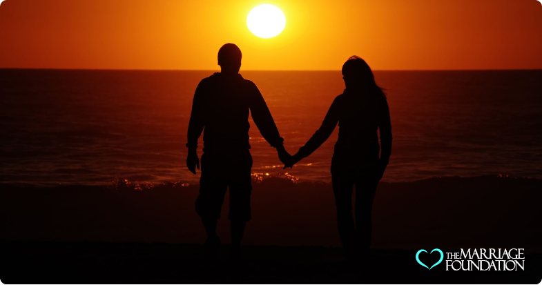 couples-in-sunset